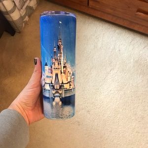 20oz Disney Castle tumbler with lid and straw!